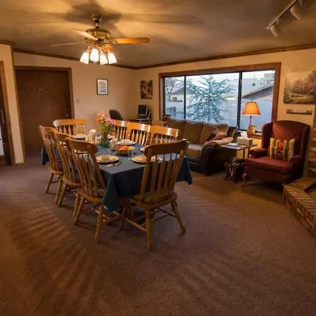 Canyon Colors Bed And Breakfast